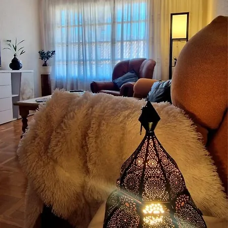 아파트 Aire De Montana *